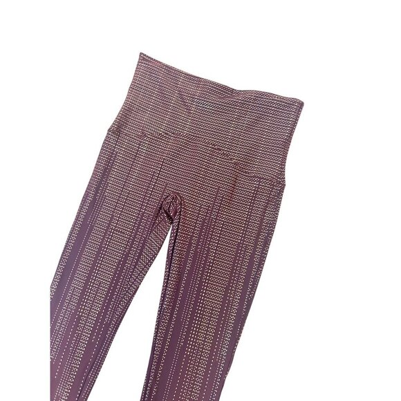SPANX Metallic Dot Print Active 7/8 Leggings in Wine/Rose Gold Large Medium NWOT - Picture 4 of 8